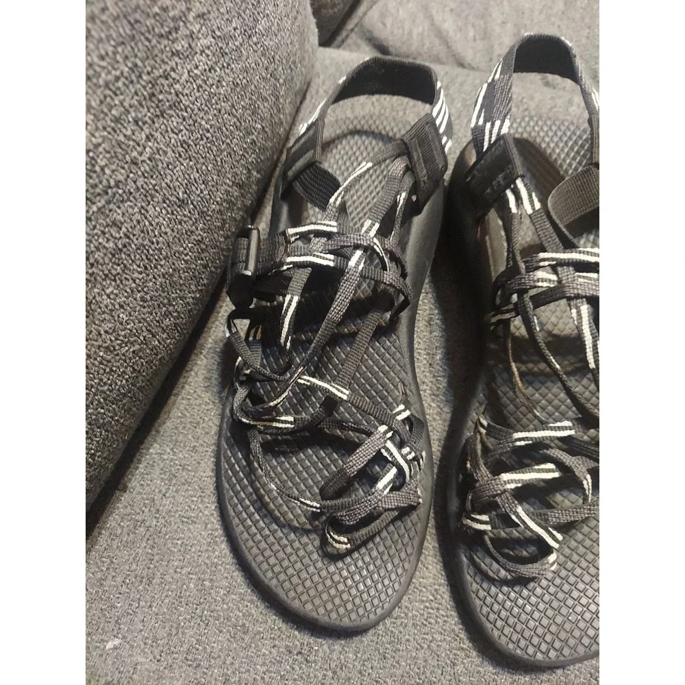 Chaco Sandals ZX3 Classic Scatter Black/White Arch Support Women‎ Sz W8 Strappy
